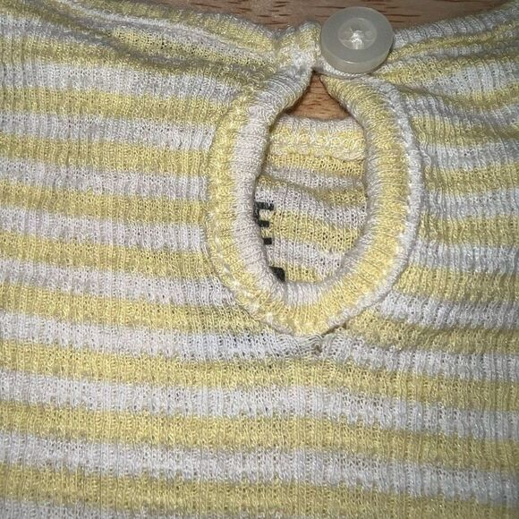 FREE - Me to We Essentials, Striped Baby Yellow Beachy Tank Crop Top - Picture 3 of 11